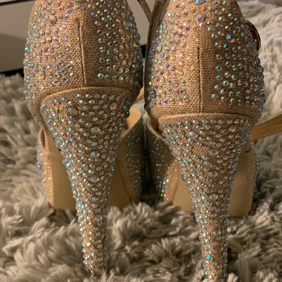 New heels really gorgeous! - Picture 3 of 3